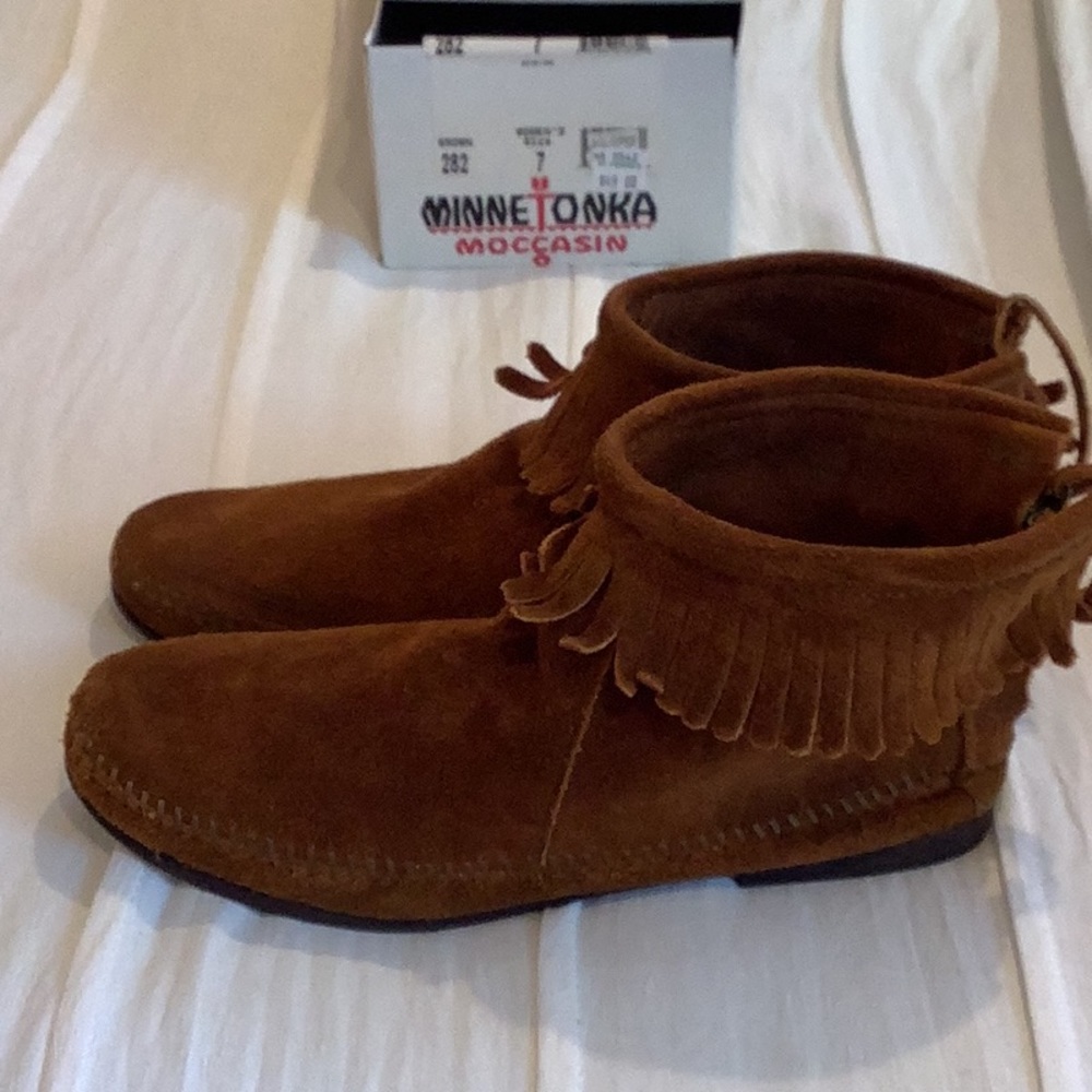 MINNETONKA Ankle Height Suede Moccasins - Picture 2 of 5